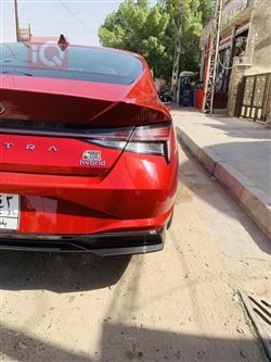 هیوندای ئەلەنترا